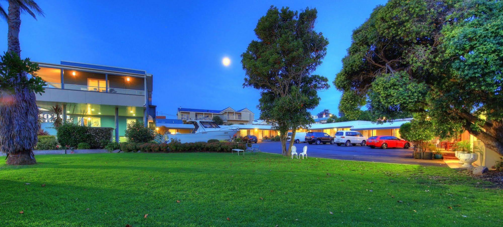 Bermagui Motor Inn Dış mekan fotoğraf